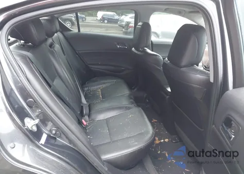 2016 Acura Ilx Premium Package/Technology Plus Package z USA, uszkodzony, nr VIN 19UDE2F71GA012117